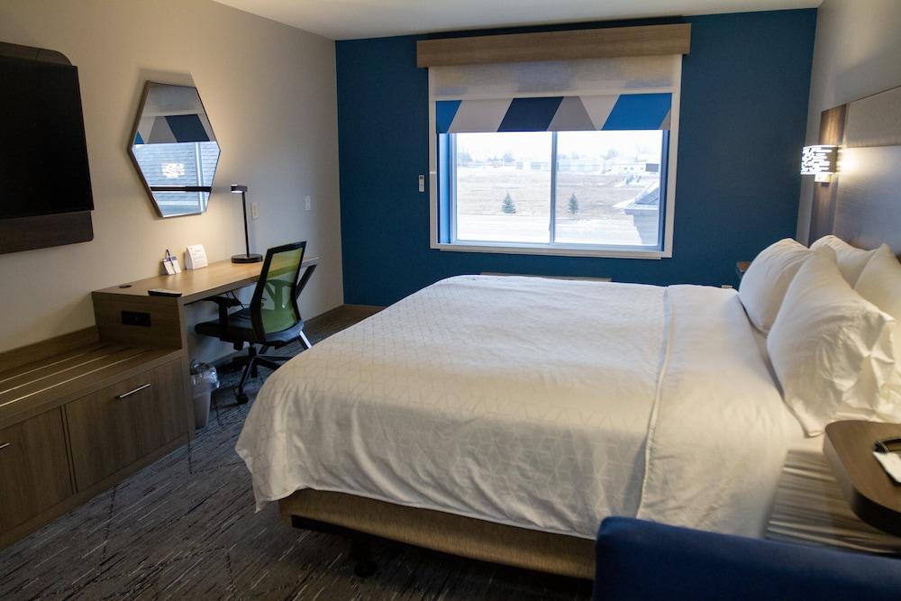 Holiday Inn Express Oneill by IHG photo 10
