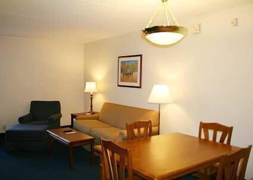 Hampton Inn Lexington/Georgetown photo 12