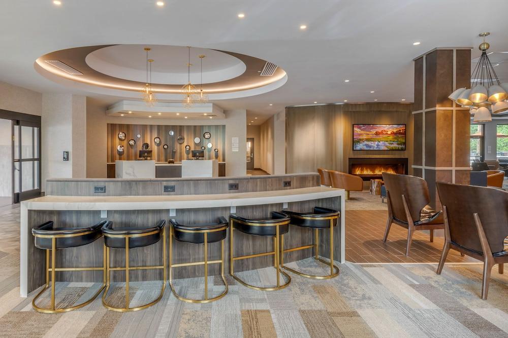 DoubleTree by Hilton Charleston Riverview photo 23