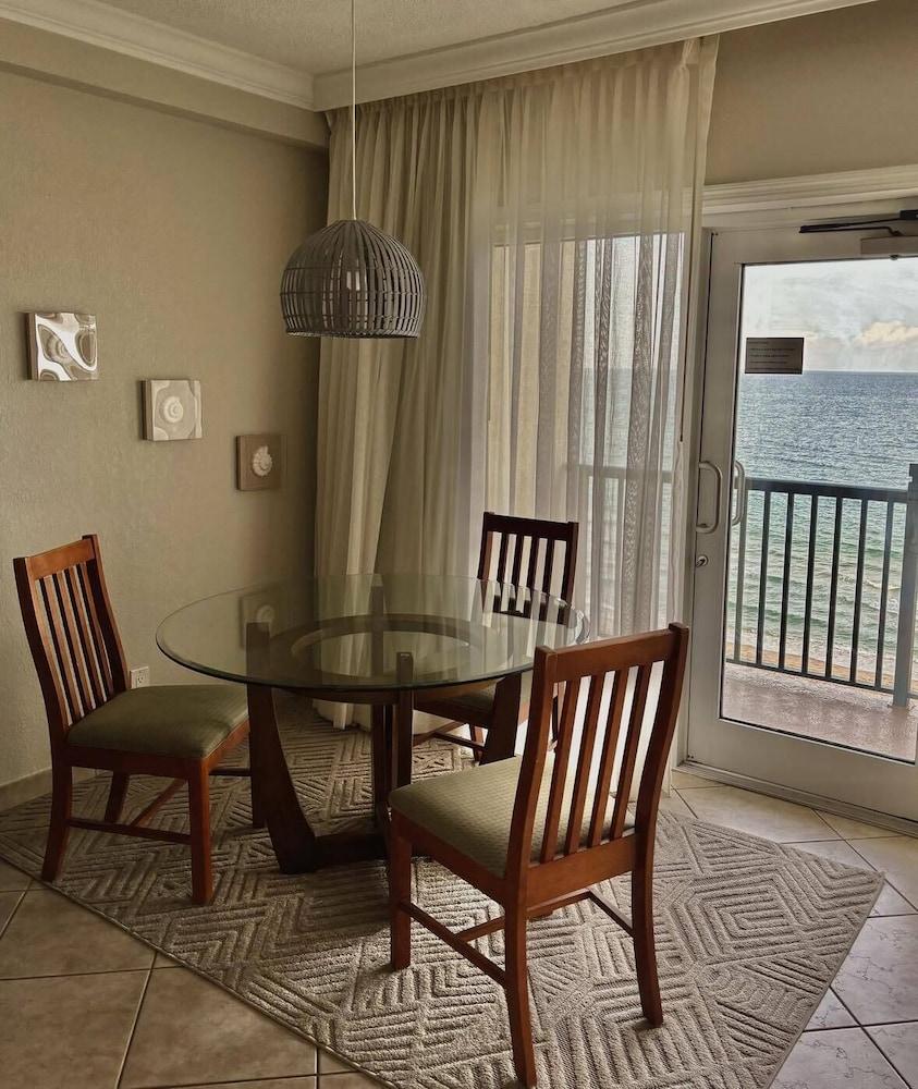 The Sea Lord Hotel & Suites (Adults Only) photo 8