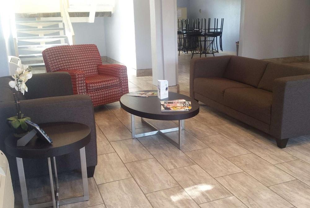 Sioux City Inn photo 24