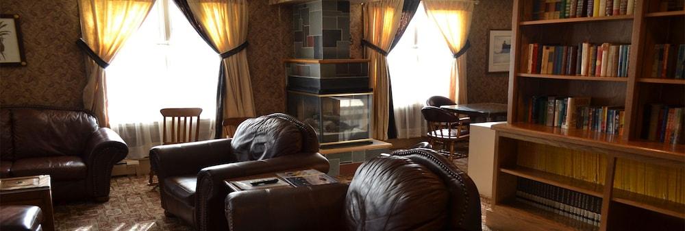 Stafford's Bay View Inn photo 42