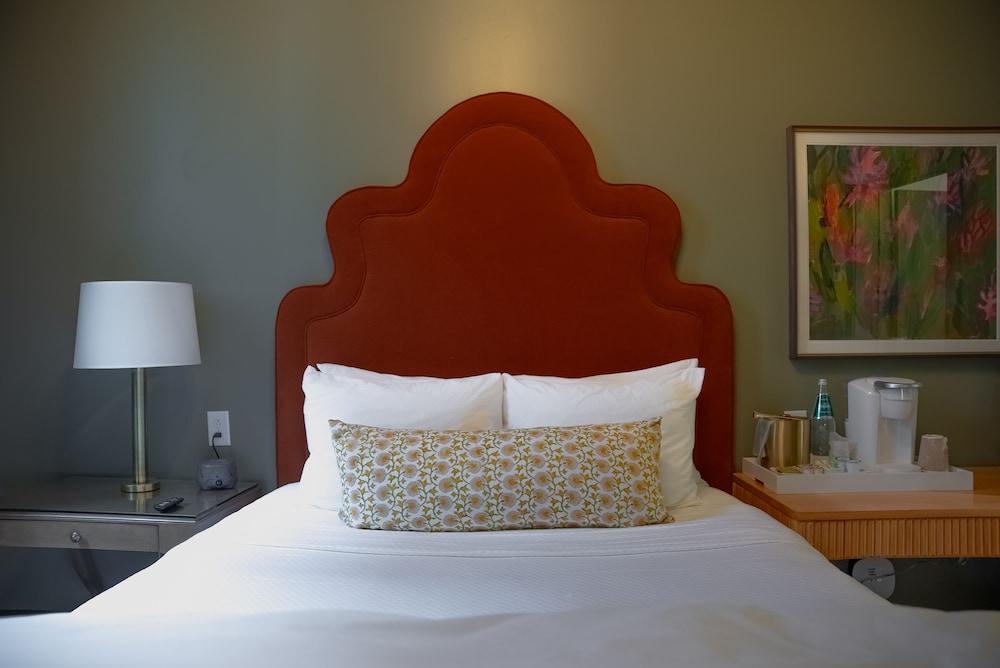 The Woodward Hotel photo 46