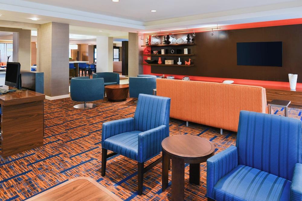 Courtyard by Marriott Beaumont photo 15
