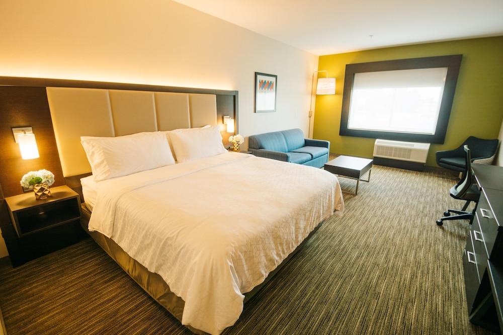 Holiday Inn Express & Suites Birmingham - Homewood by IHG photo 40