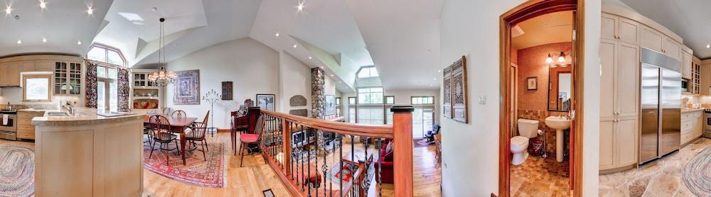 Highlands Area by East West Hospitality photo 38