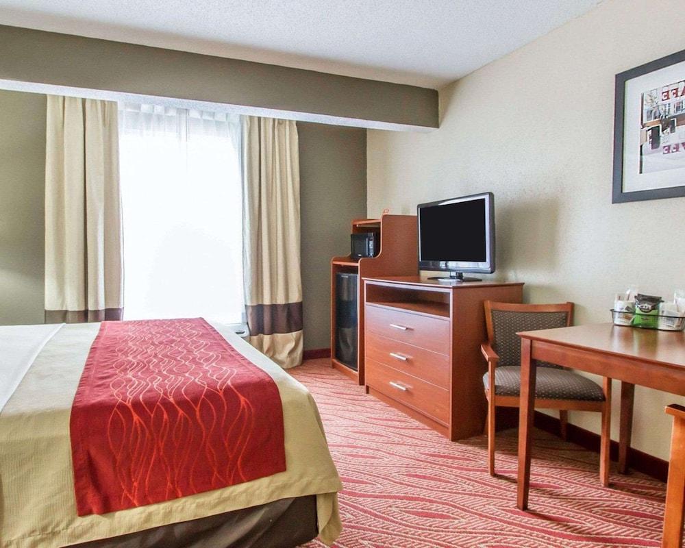 Comfort Inn Poplar Bluff North photo 18