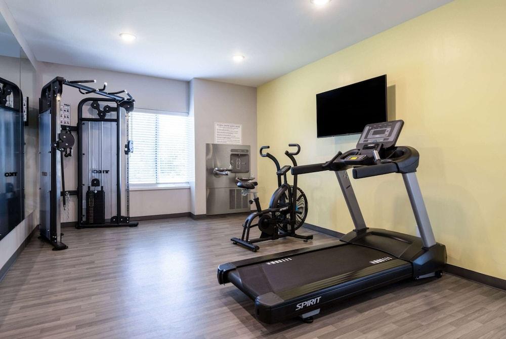 Echo Suites Extended Stay By Wyndham Johnson City Medical Cr photo 27