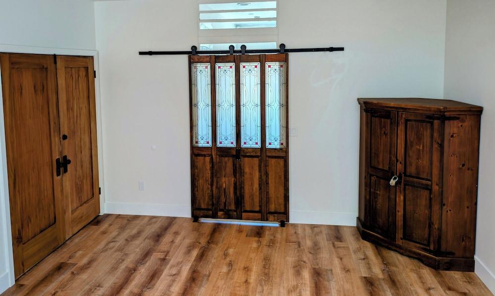 Rise Suites Oceanside photo 61