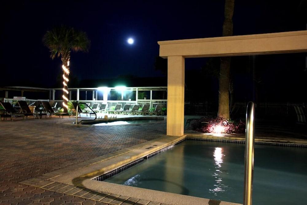 The Gardens at Beachside Colony photo 23