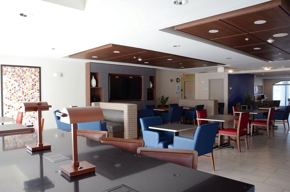 Holiday Inn Express Mt. Juliet by IHG photo 35
