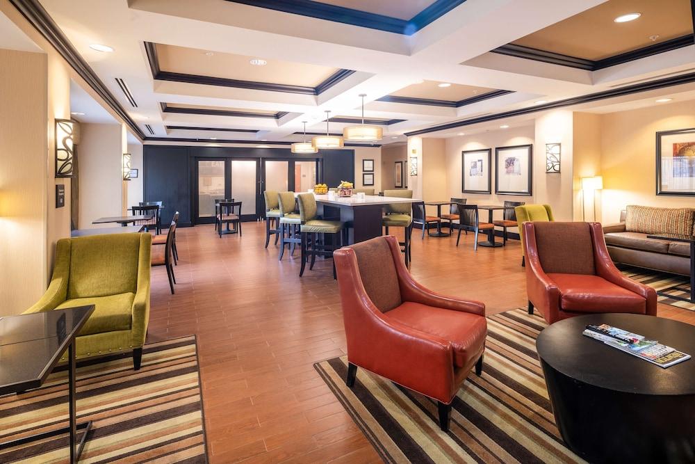 Hampton Inn Covington, GA photo 2