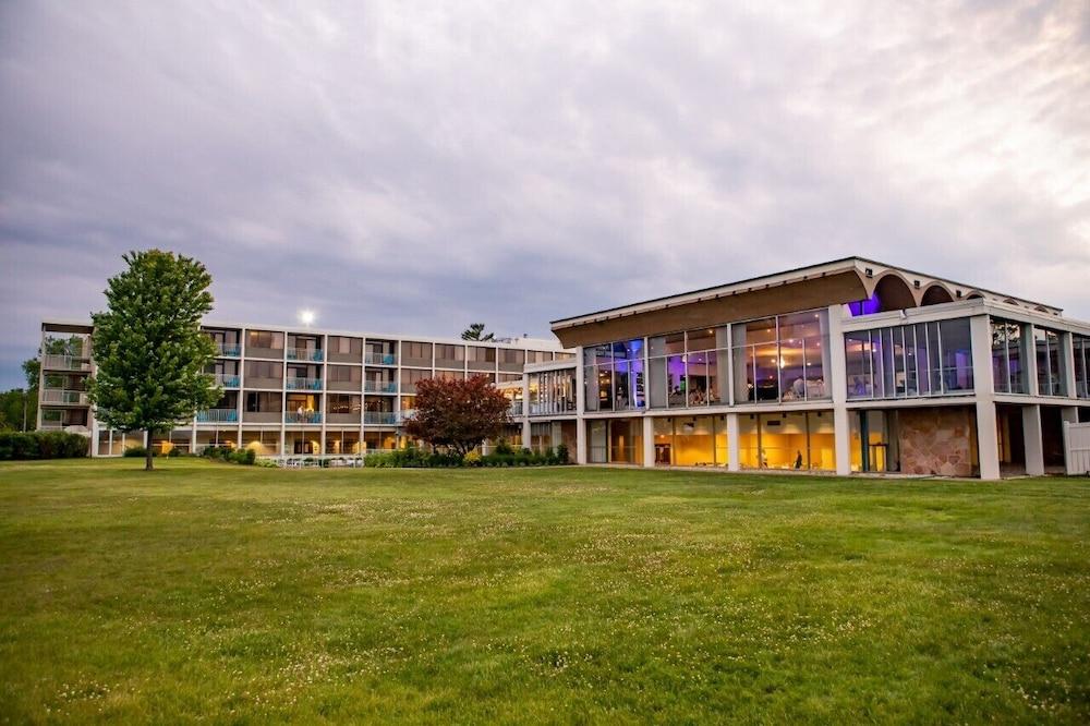 Illinois Beach Hotel photo 1