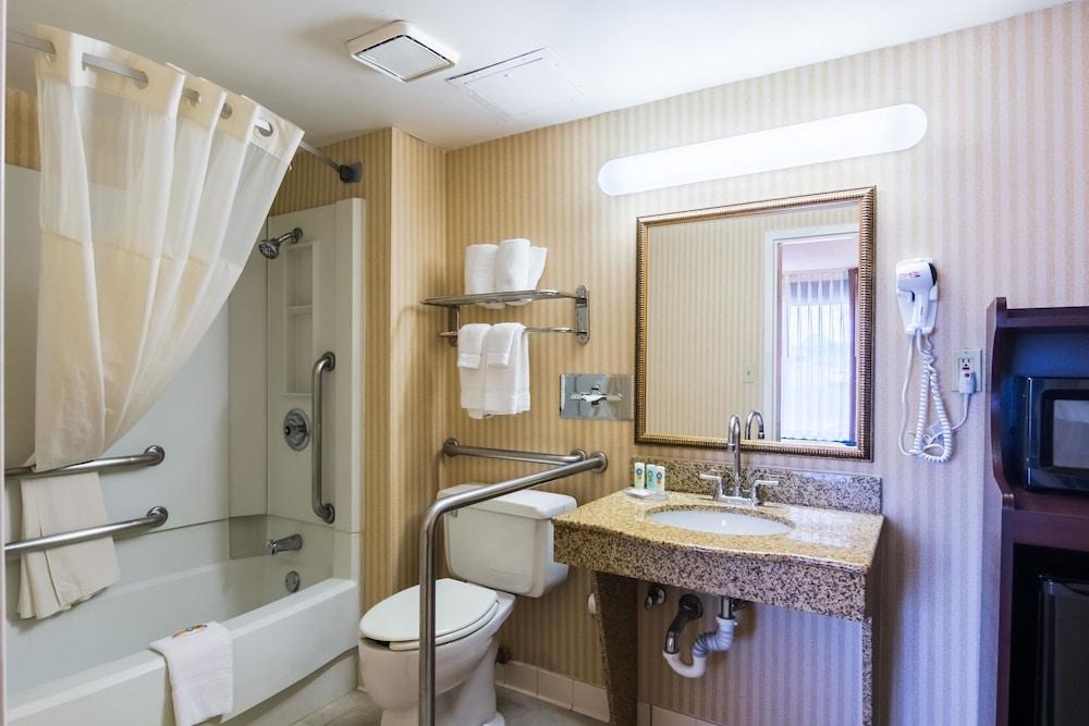 Quality Inn Manassas photo 8