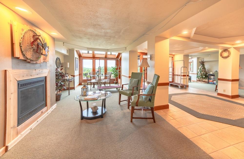Chateau Westport Resort photo 11