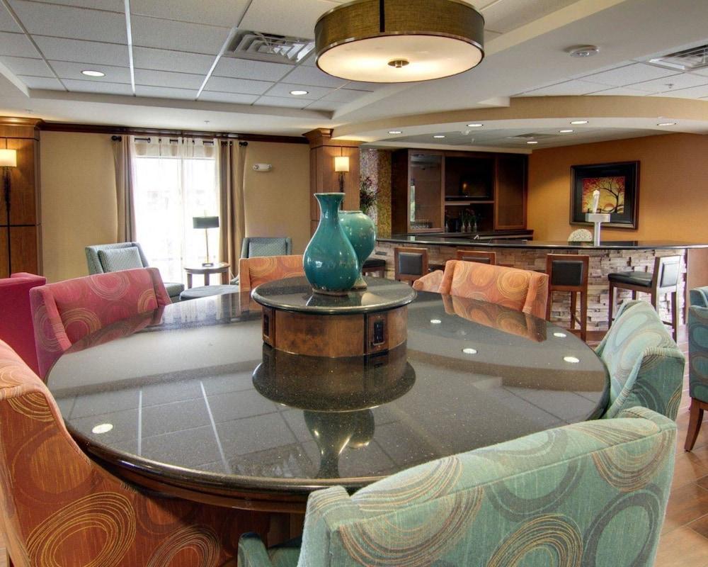 Comfort Suites Texarkana Arkansas photo 21