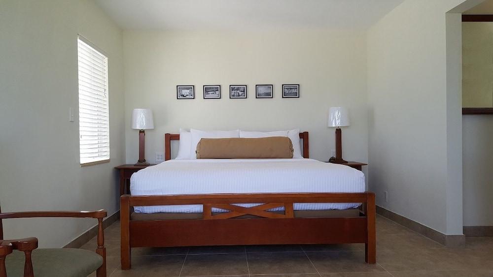 Le Cabanon Motel photo 31