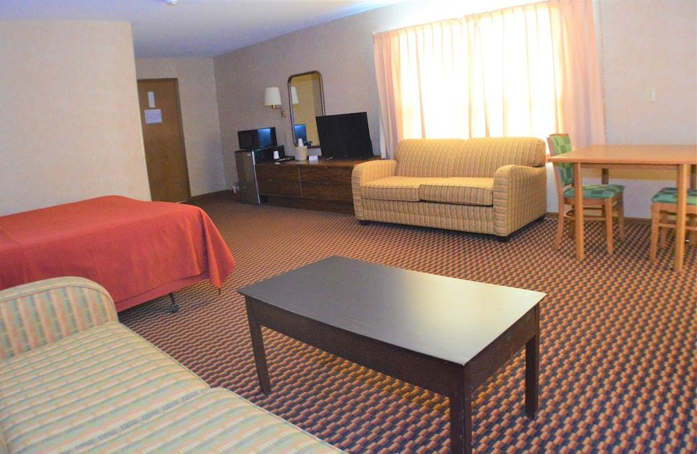 Old Towne Motel photo 11