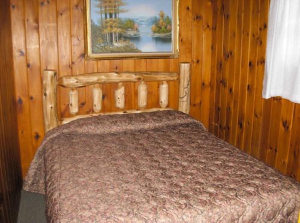 Lake George Diamond Cove photo 43