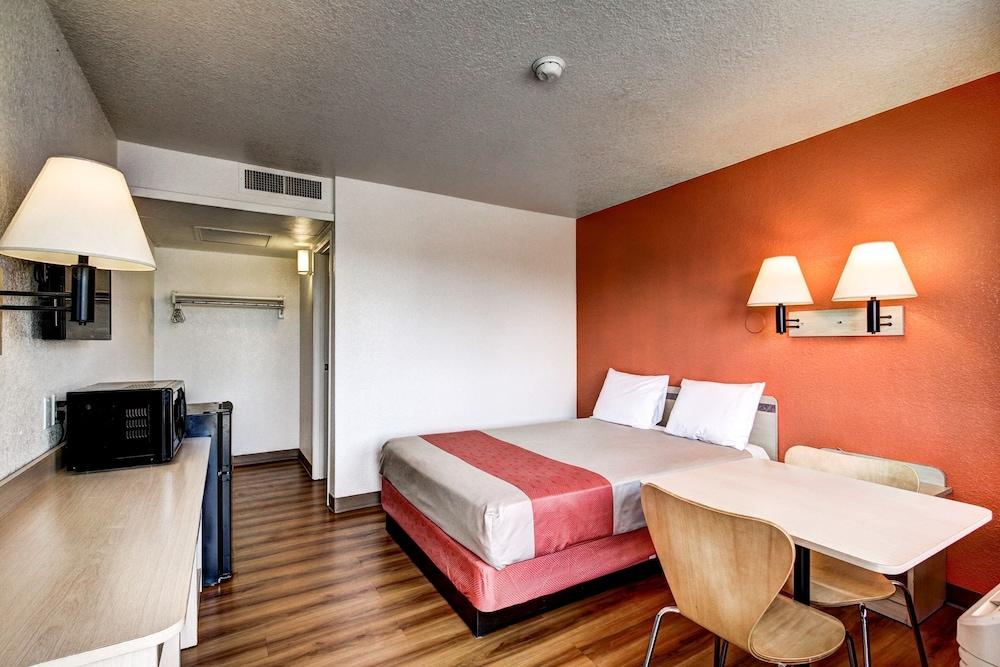 Park Inn by Radisson, Wells photo 16