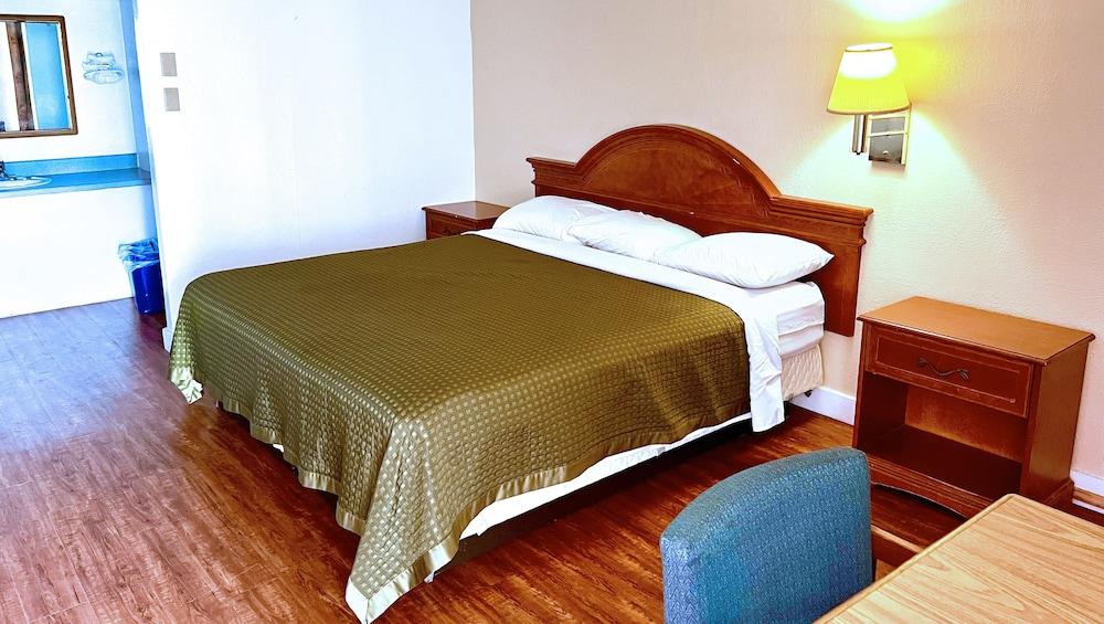 Thunderbird Motel Hillsboro photo 3