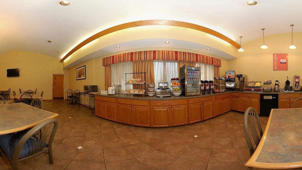 Quality Inn Sidney photo 30