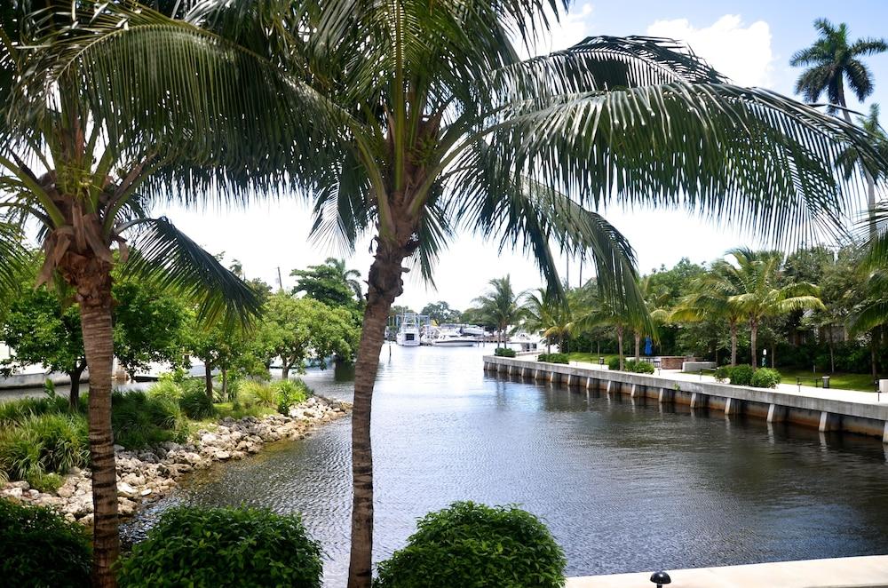 Riviera Luxury Living at River Oaks Marina and Tower photo 15