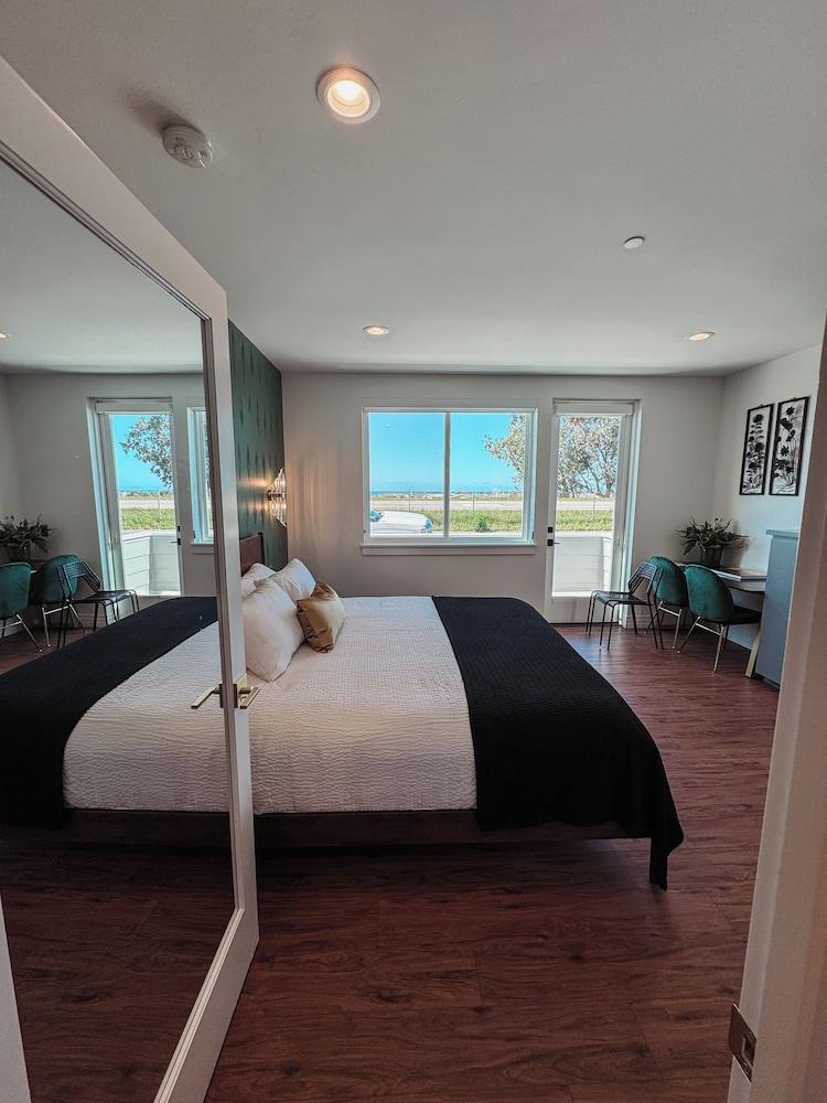Rhapsody in View Boutique Hotel photo 22