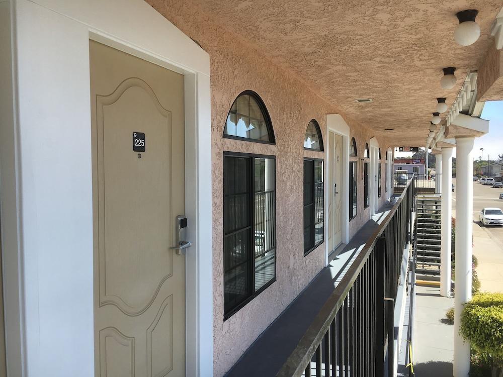 Seaview Inn photo 34