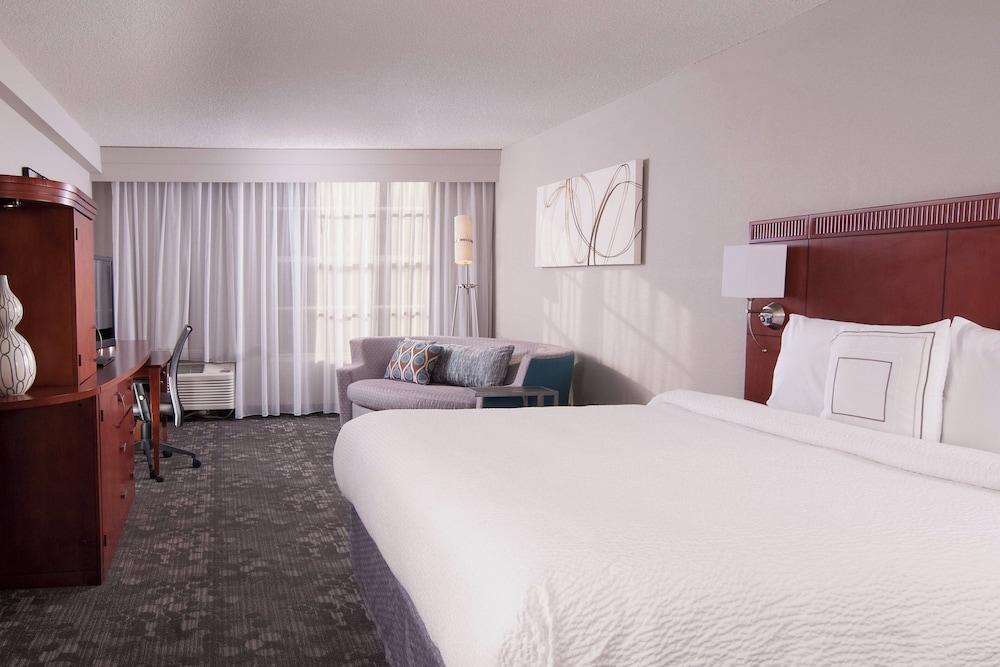 Courtyard Miami in Coral Gables by Marriott photo 24