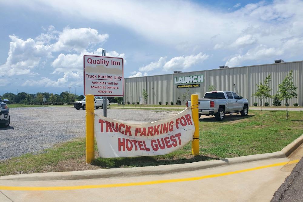 Quality Inn Prattville I-65 photo 37