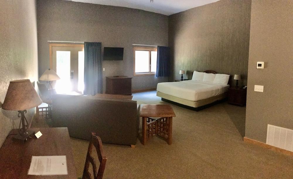 Treetops Resort photo 6