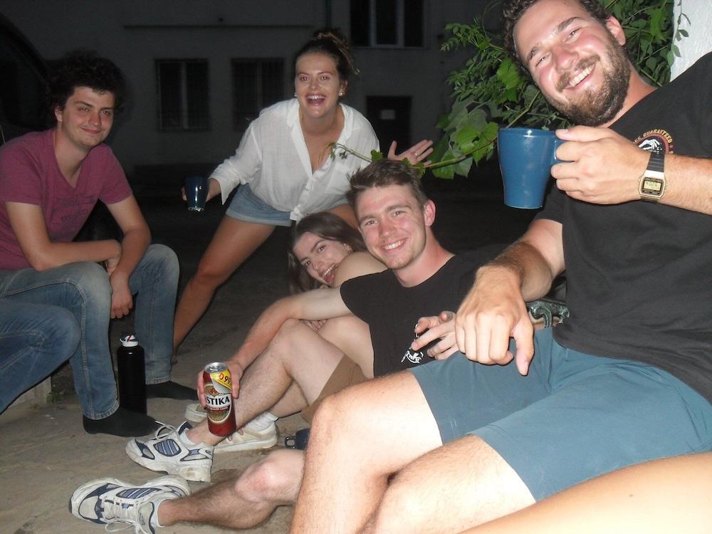 Avenues Hostel photo 5
