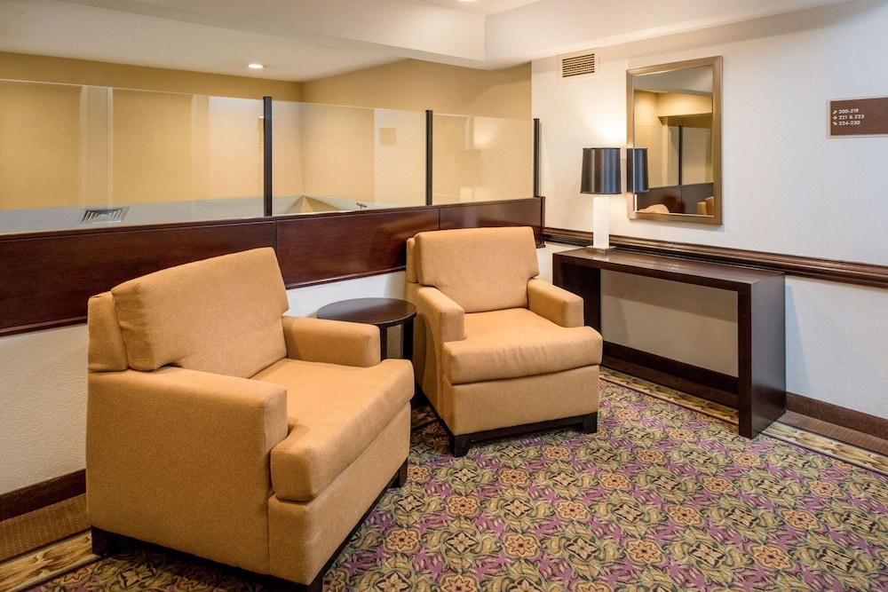Sleep Inn Charleston North photo 21