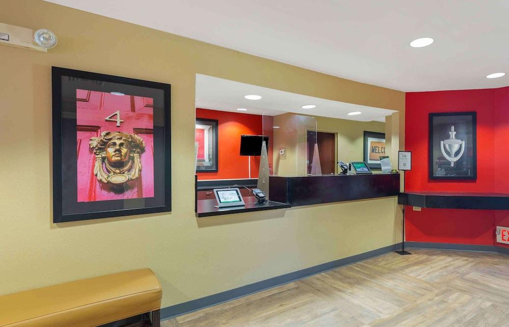 Extended Stay America Suites Washington DC Chantilly Dulles photo 2
