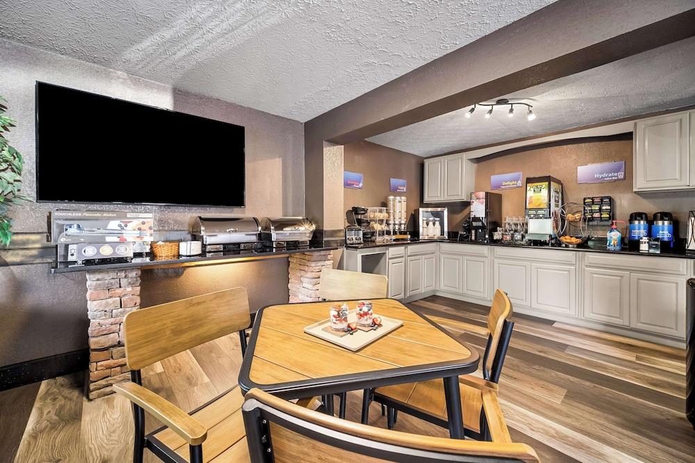 Best Western Braselton Inn photo 17
