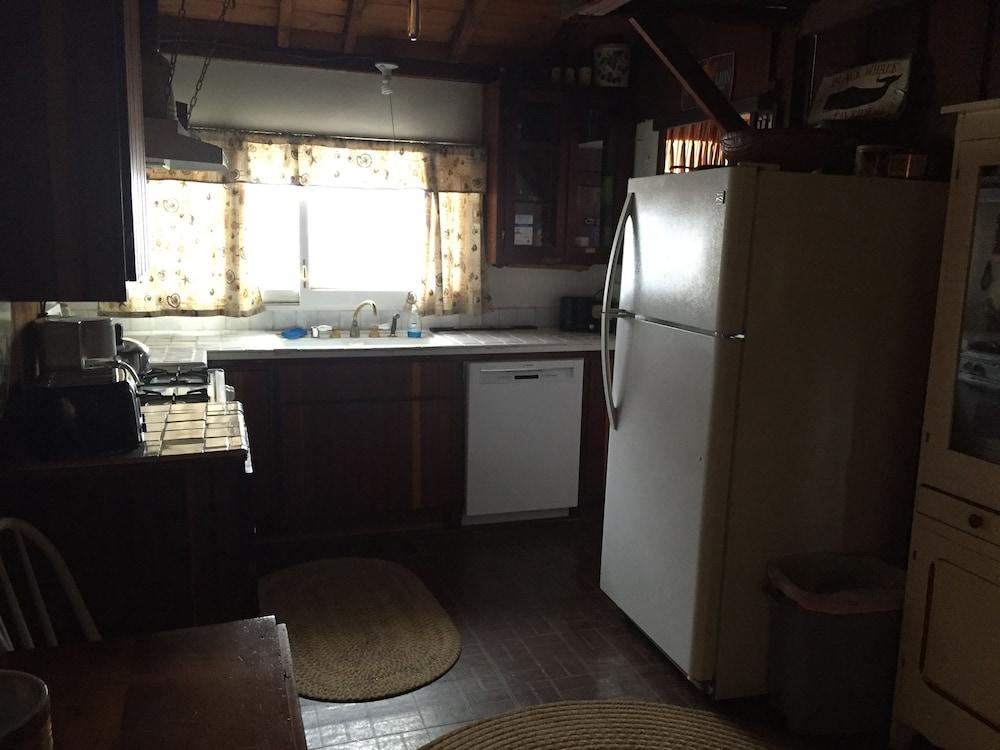 Seacrest Inn photo 72