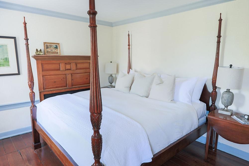 The Red Fox Inn & Tavern photo 30