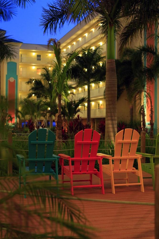 Sunset Vistas Two Bedroom Beachfront Suites photo 26