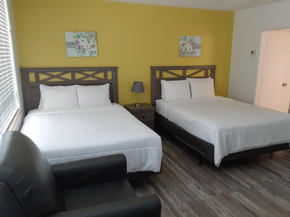 Sandalwood Beach Resort photo 19
