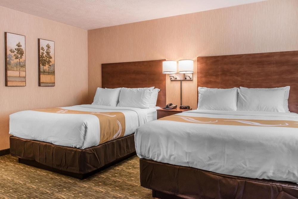 Quality Inn Bedford photo 29
