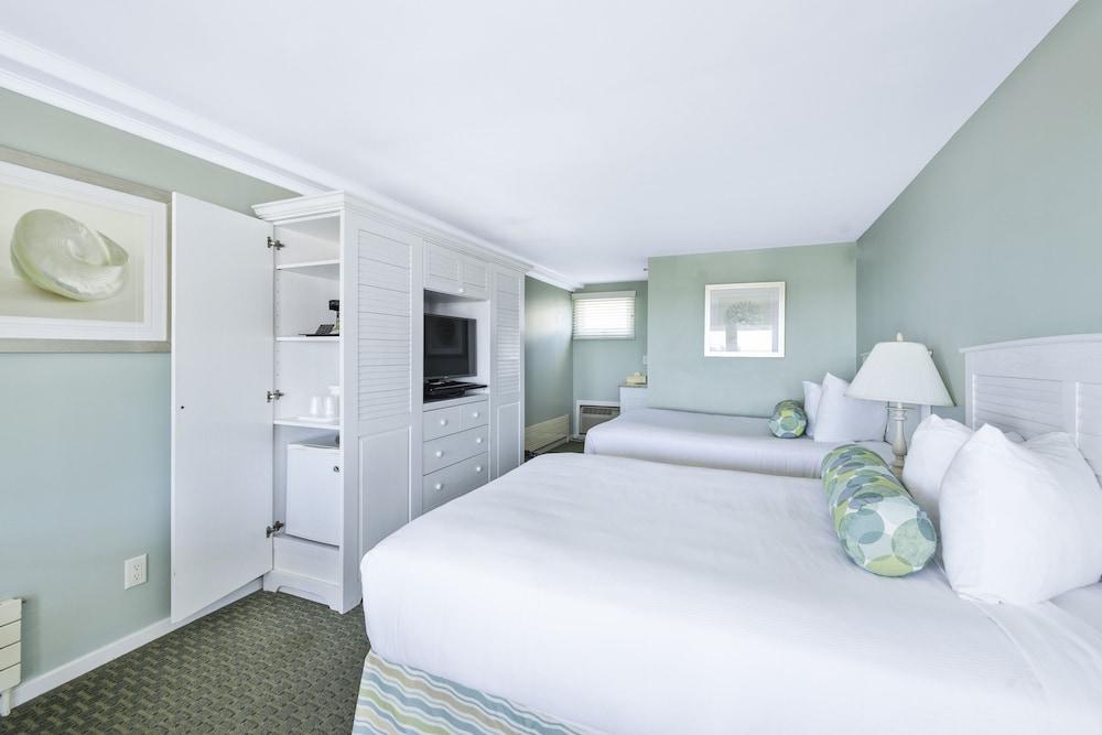 Anchorage Inn and Resort photo 41