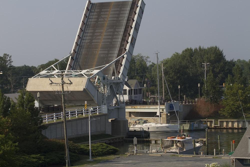 Knapps Narrows Marina & Inn photo 43