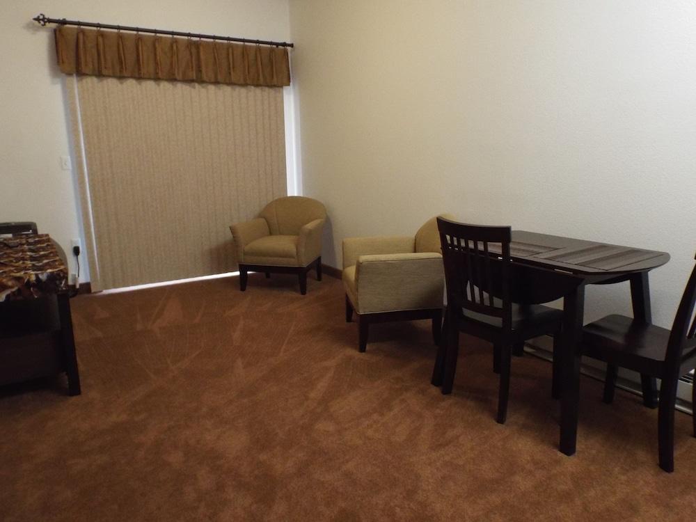 Greenwood Village Inn & Suites photo 28