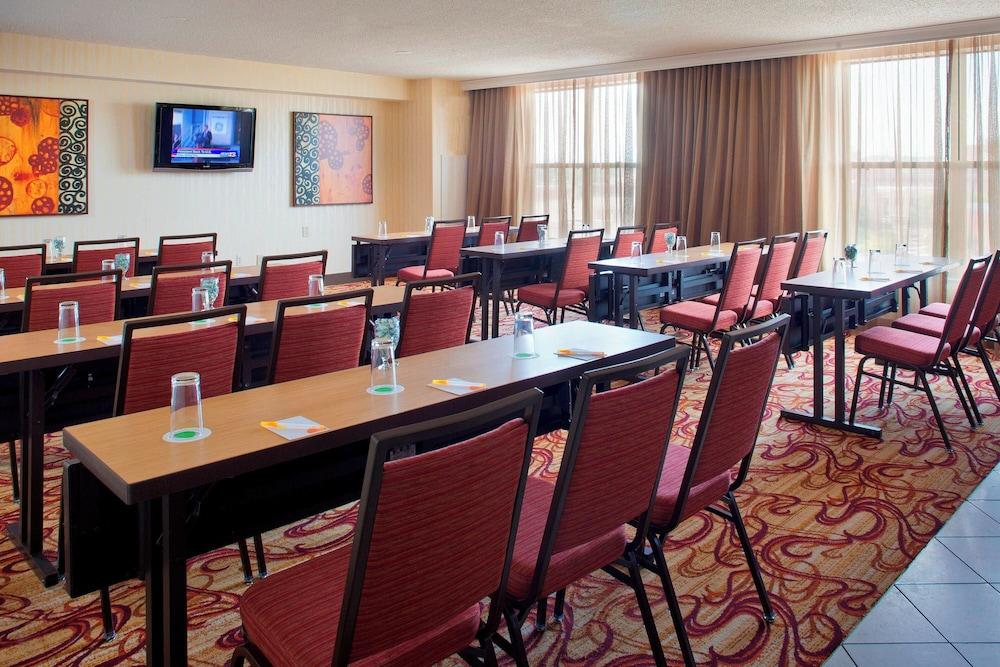 Courtyard by Marriott Pueblo Downtown photo 23