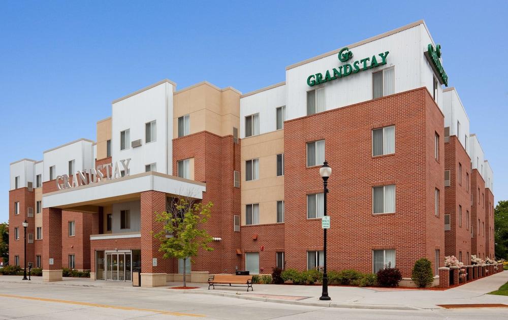 Grandstay Residential Suites Hotel - Sheboygan photo 14
