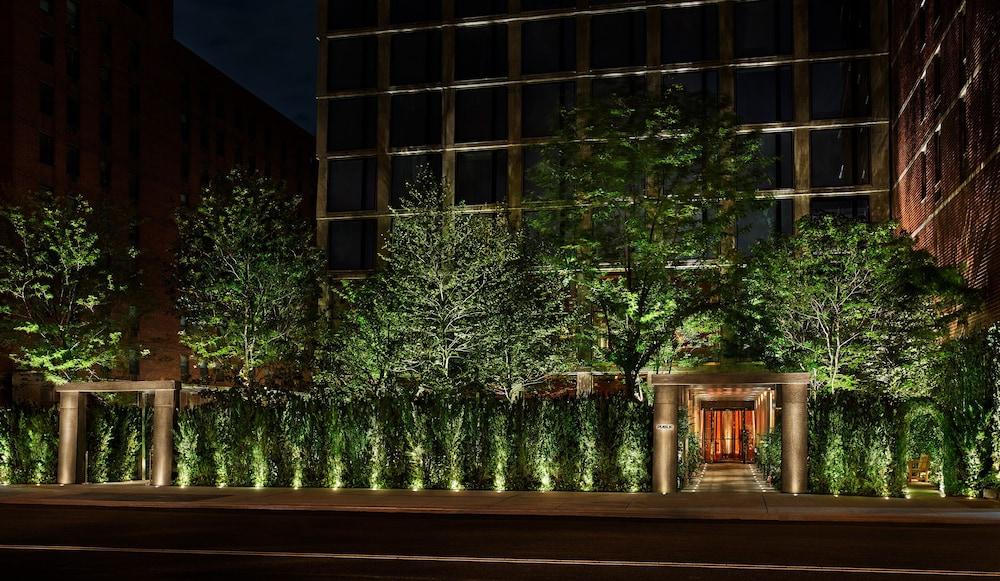 PUBLIC, an Ian Schrager hotel photo 1