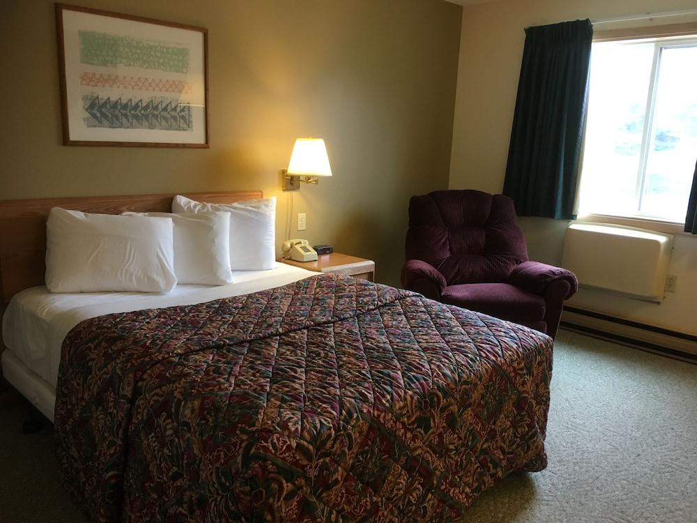 Value Host Motor Inn photo 30