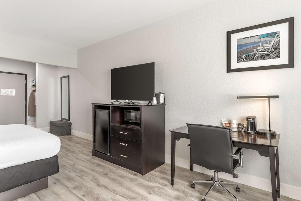 Best Western Texas City I-45 photo 9