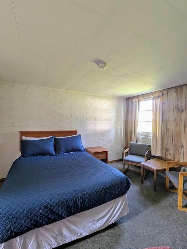Cool City Motel photo 2